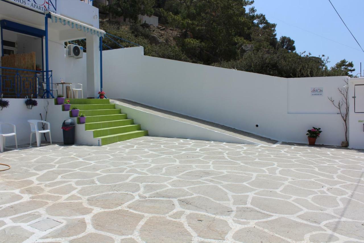 Aaron Studios Apartments Agia Fotia  ภายนอก รูปภาพ